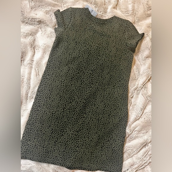 Like New Condition!  Ann Taylor LOFT, Size XS, Brown Knee Length Dress - Picture 2 of 6